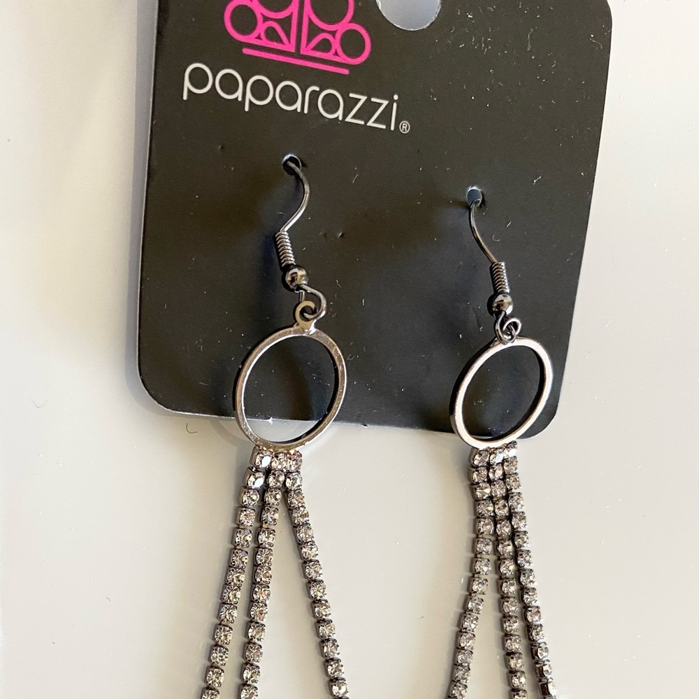 Paparazzi Rhinestone Dangle Earrings - Picture 2 of 2
